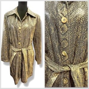 FUNWEAR FACTORY VINTAGE Faux Reptile Trench Coat in tan to gold